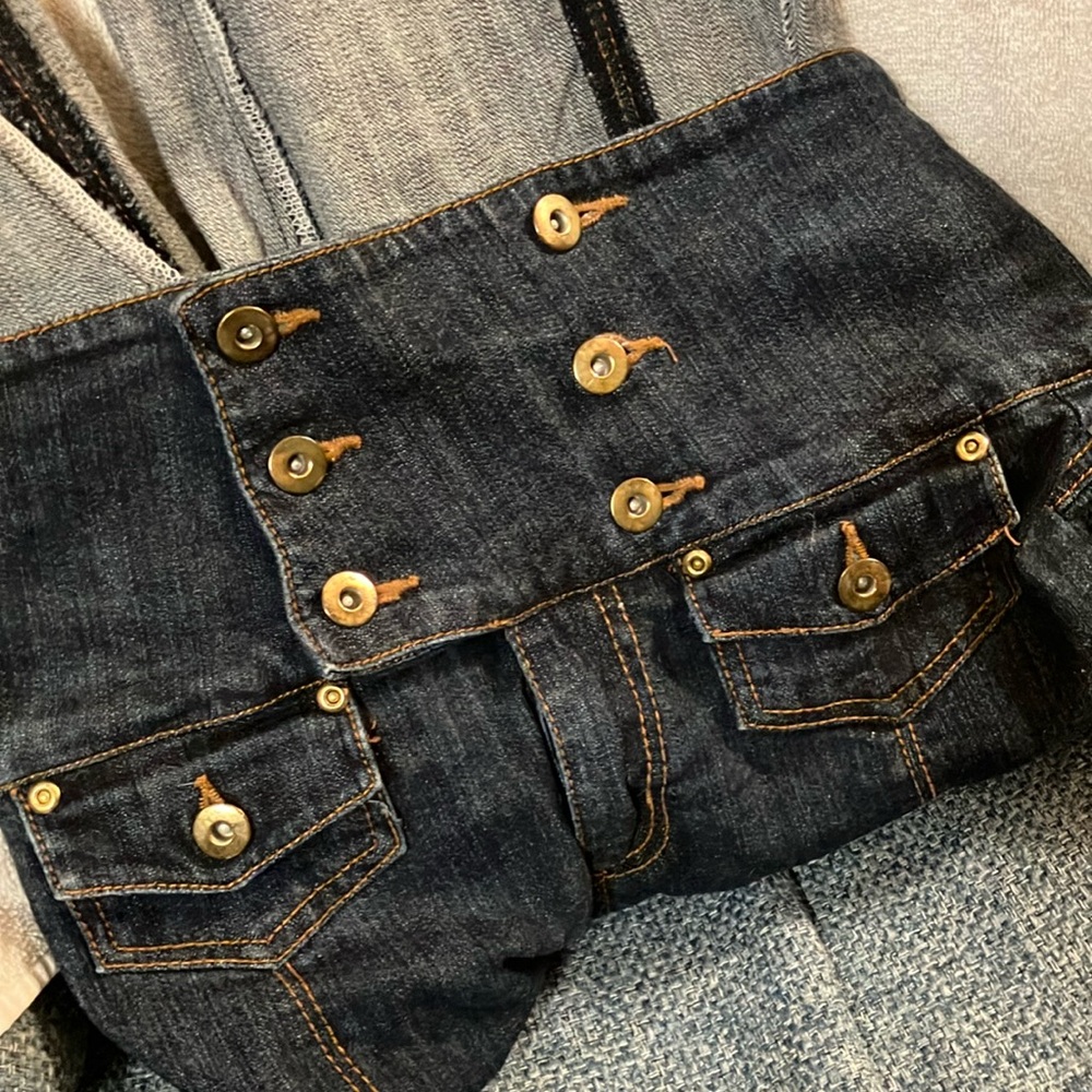 Younique Jeans